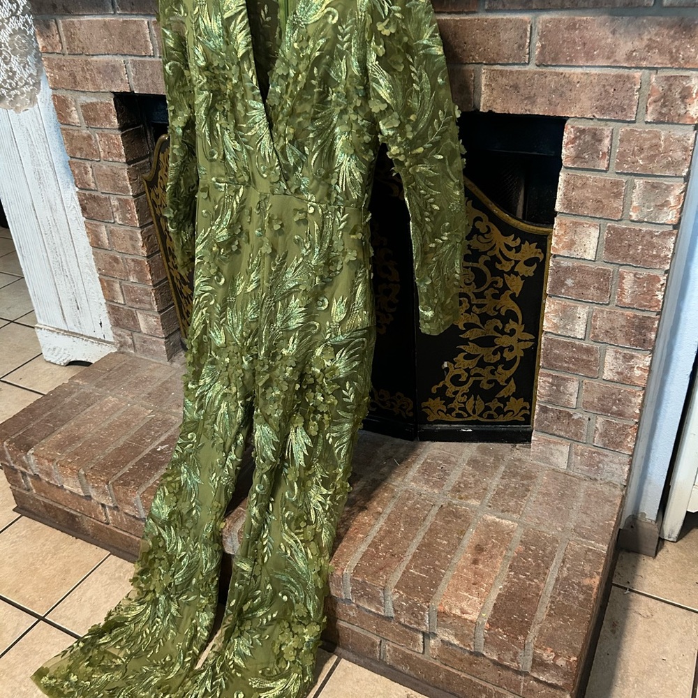 FASHION NOVA Jumpsuit Pants Dress Olive Floral Lace V-Neck Sequins Sheer S-M - Picture 6 of 10